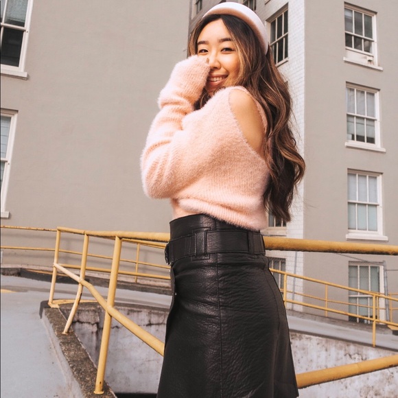 Meet your Posher, Samantha - Picture 1 of 4